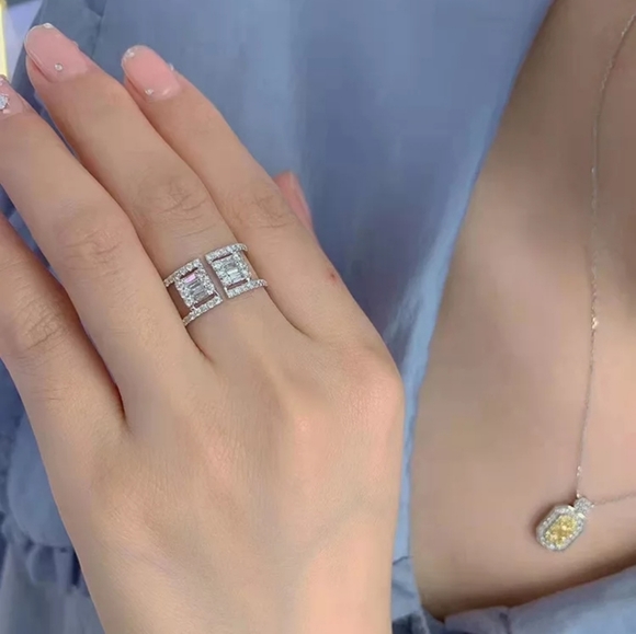 HOST PICK 😍 Beautiful Diamond Finger Ring - Picture 2 of 4